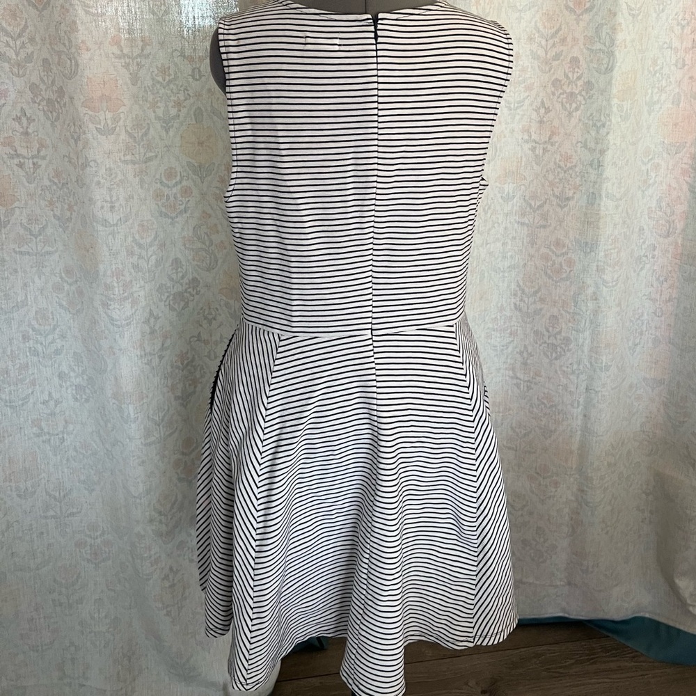 Maison Jules Black and White Striped Midi Dress - Picture 4 of 8